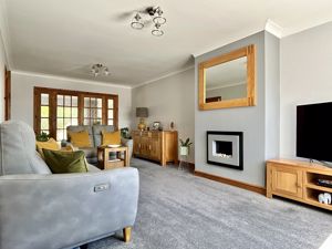 Lounge- click for photo gallery